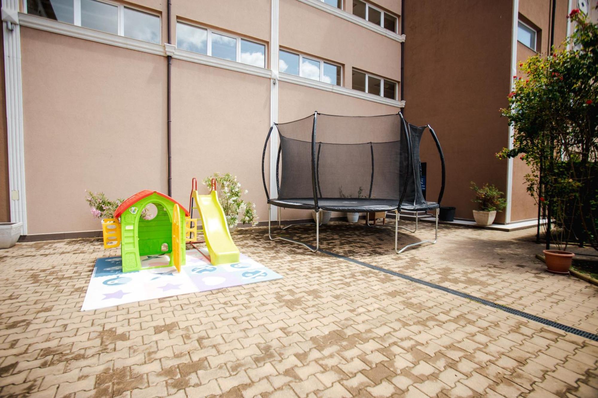 ساني بيتش Biato Apartments المظهر الخارجي الصورة
